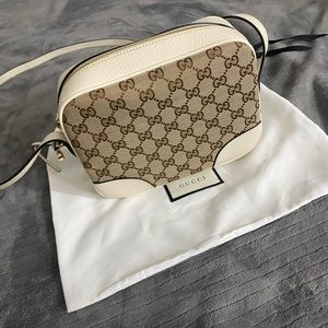 Authentic Gucci Purse (never used)